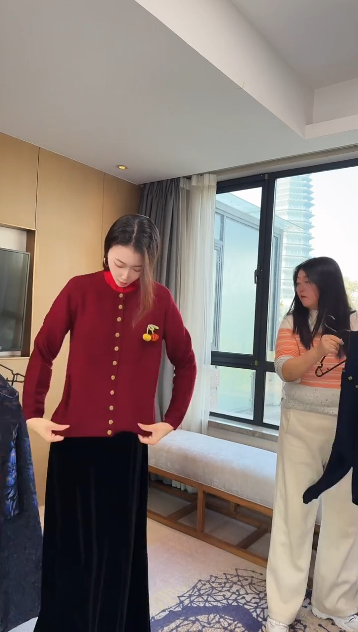 红色小南瓜羊毛上衣 150斤内