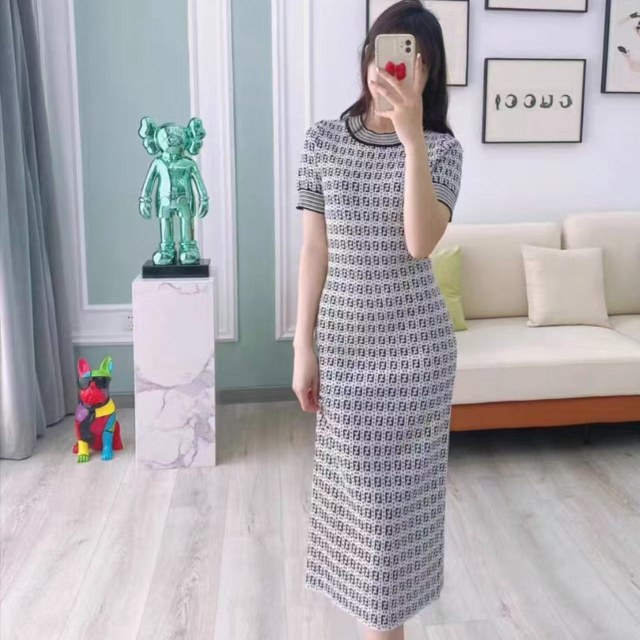 99新 FENDI/芬迪 芬迪fendi满印连衣裙时尚女装/ll81