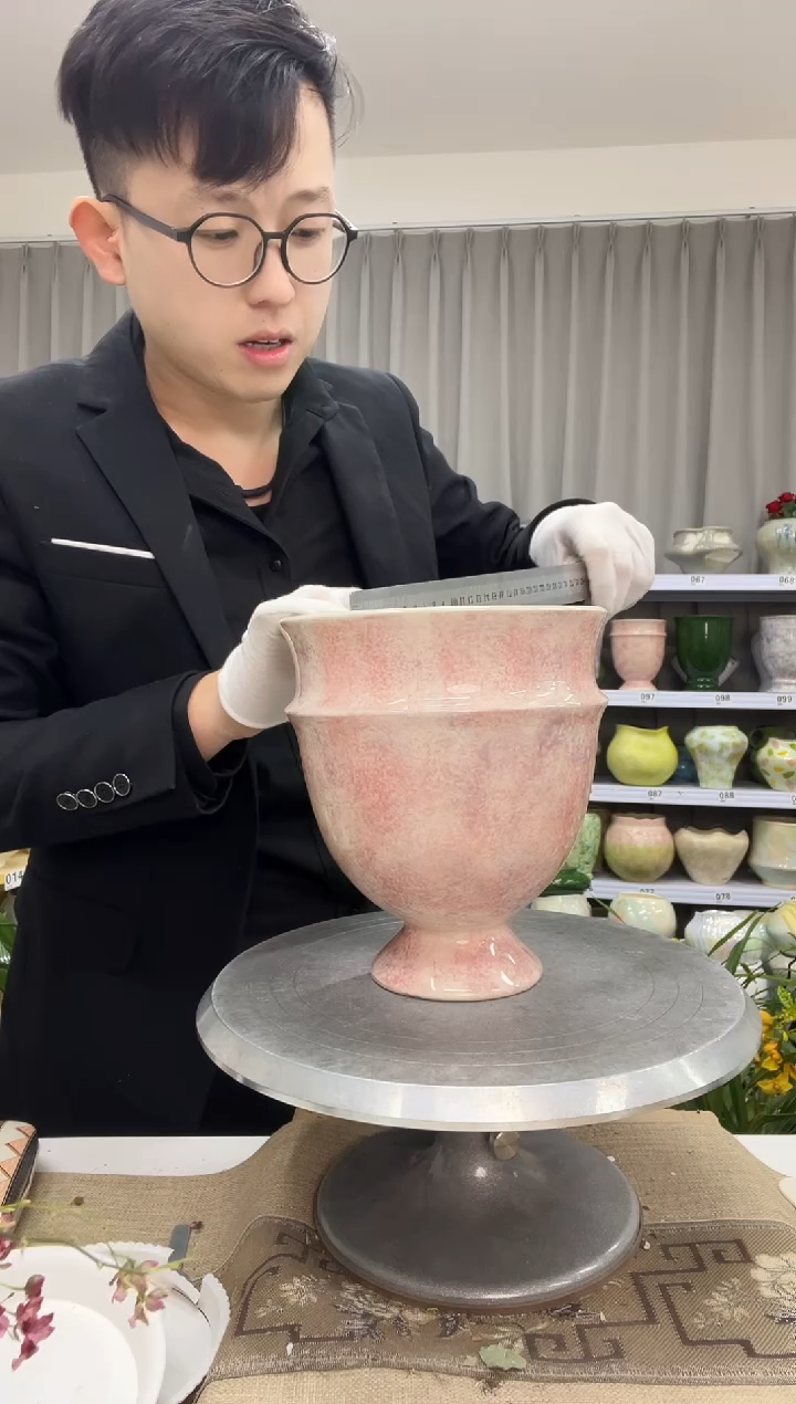 【12.27】花盆链接 高 ： 20 口：15