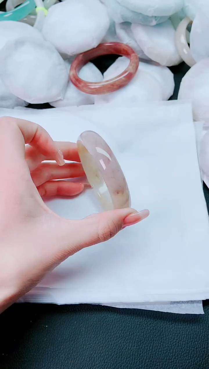 【闪购商品】石英质玉手镯未镶嵌J325-59-60