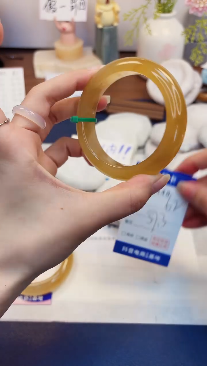 【闪购商品】石英质玉手镯未镶嵌448-财气镯-圈口57