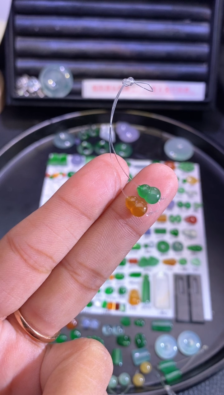 未镶嵌挂件翡翠葫芦