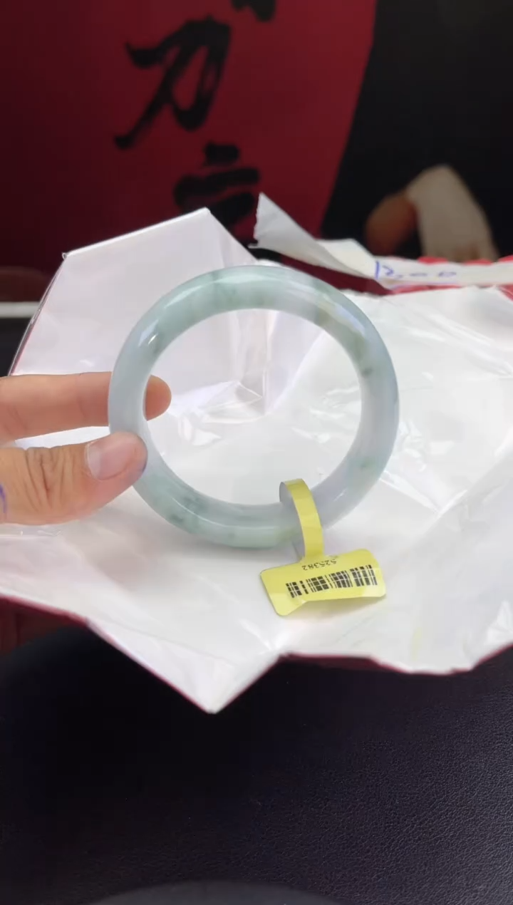 【闪购商品】翡翠未镶嵌手镯7翡翠手镯