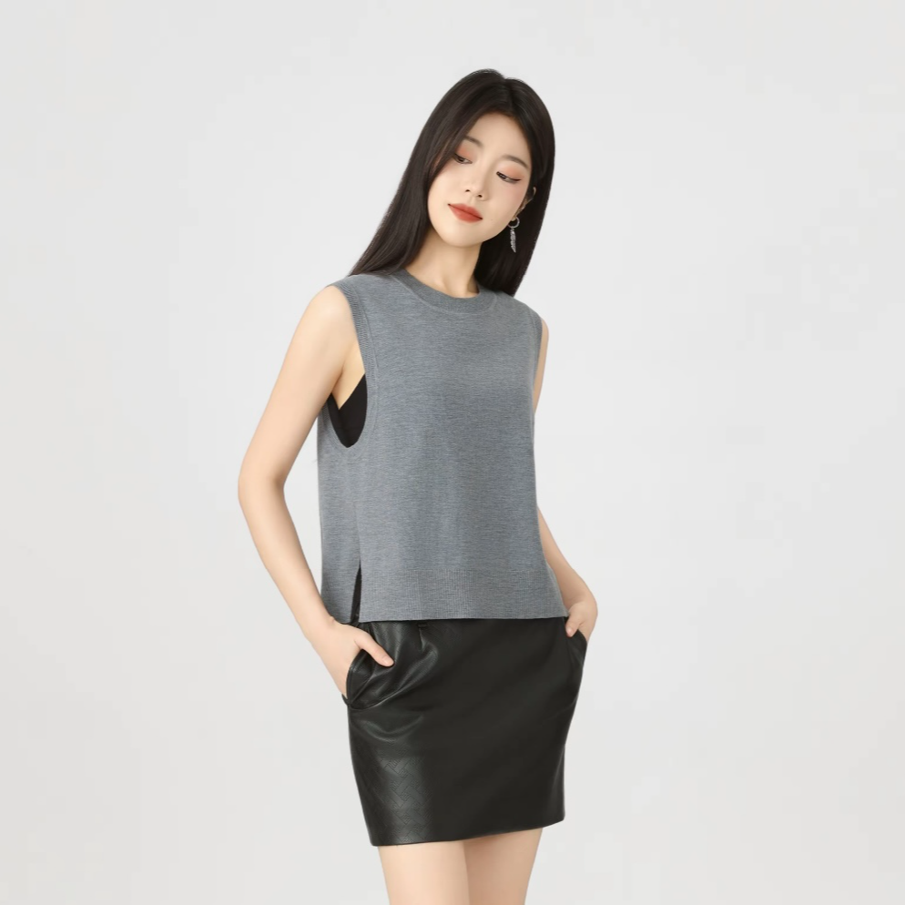 GIRDEAR/哥弟百搭宽松圆领设计感套头开叉造型灰色马甲针织女
