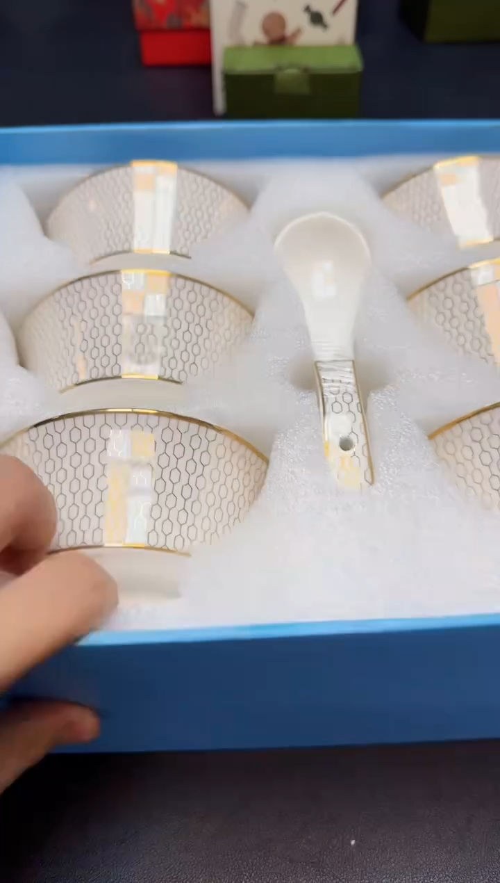 【闪购商品】杯全新正品一件不留@@H1721