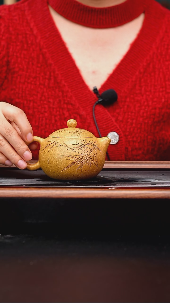 茶壶紫砂全手工金黄段西施刻绘