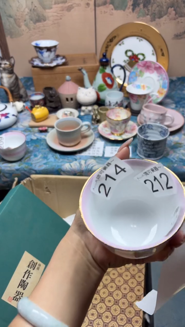 手工艺品琉璃?**o212