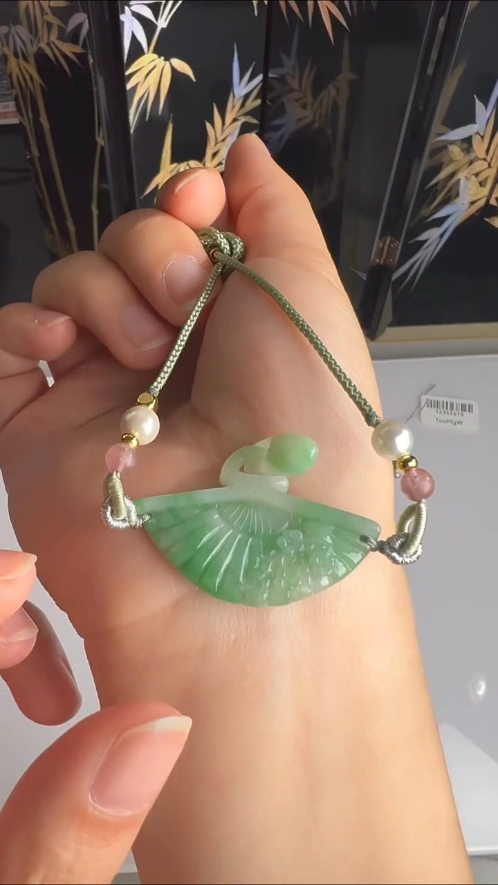 翡翠未镶嵌颈饰JJD0330040