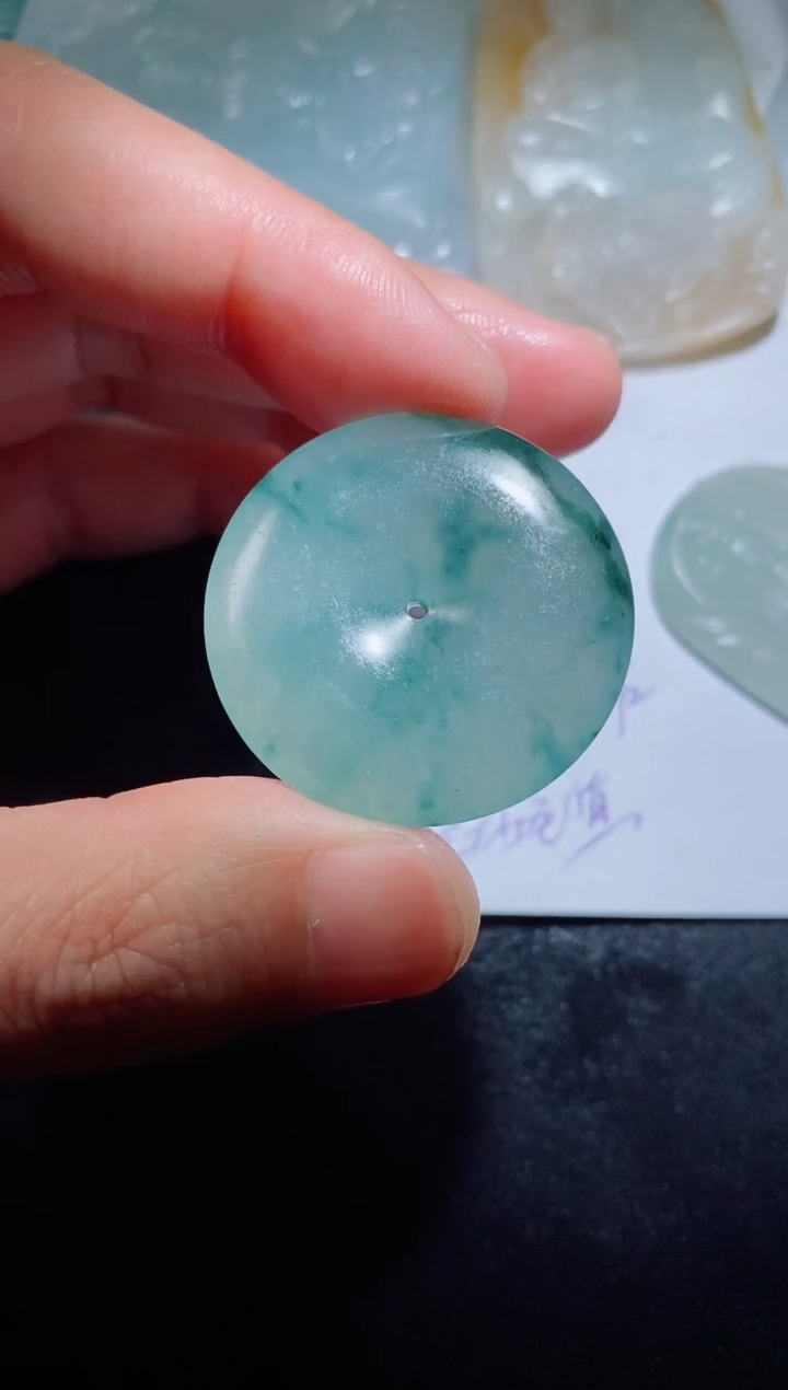 【闪购商品】定制翡翠未镶嵌毛货不支持退换付款后联系客服确认抛光