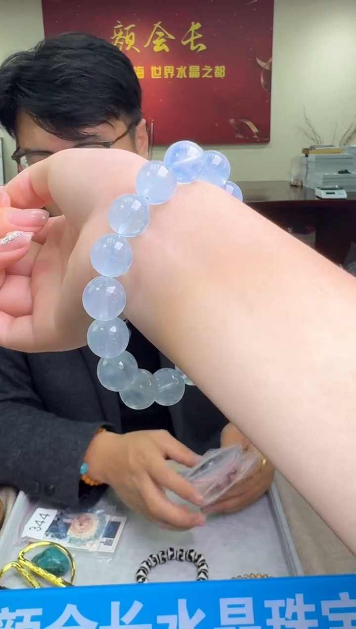 【闪购商品】手链多样性发一件 366 13m+