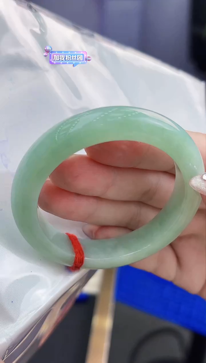 【闪购商品】翡翠手镯未镶嵌翡翠手镯