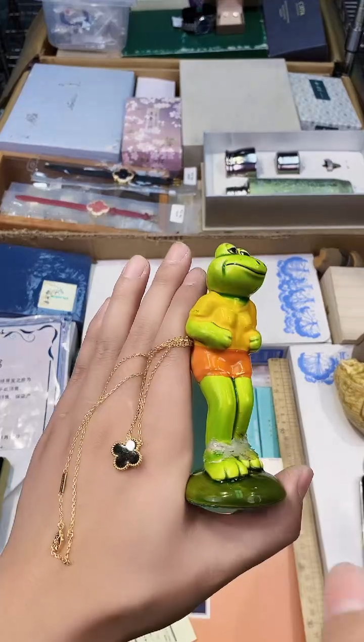 【闪购商品】瓷片四黑项.都是我的大宝贝儿瓷器