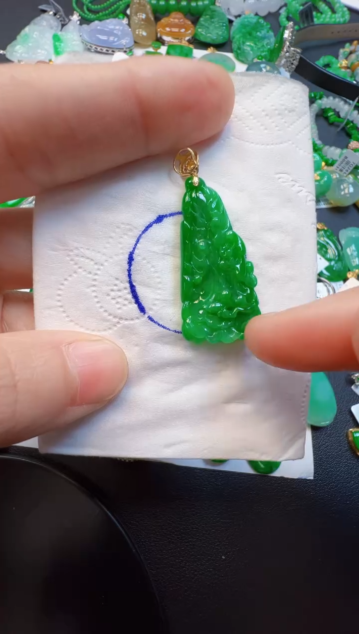 【闪购商品】翡翠吊坠(不含链)18K金镶嵌2980