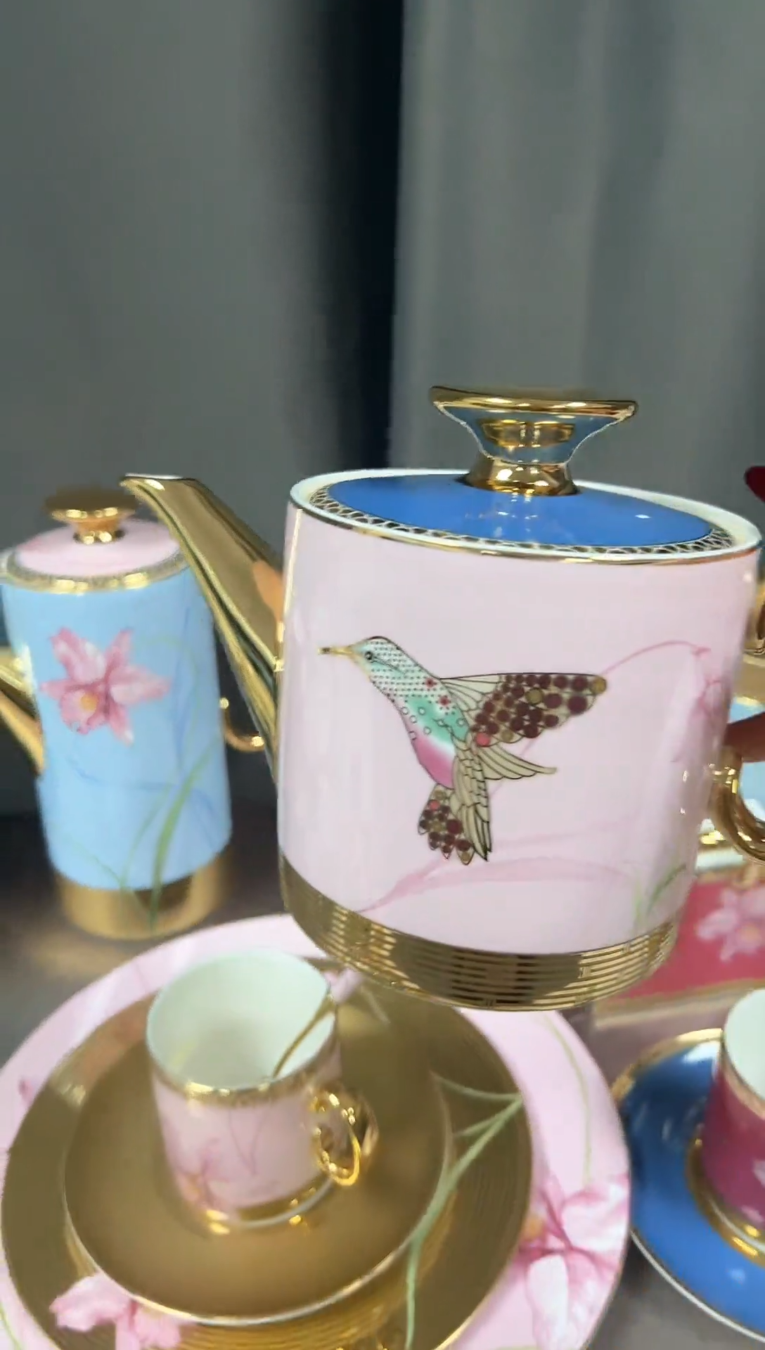 【闪购商品】瓷片新号开播不计成本欢迎点菜！