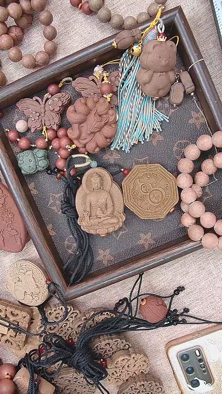 木鳄梨帐中香 药师佛