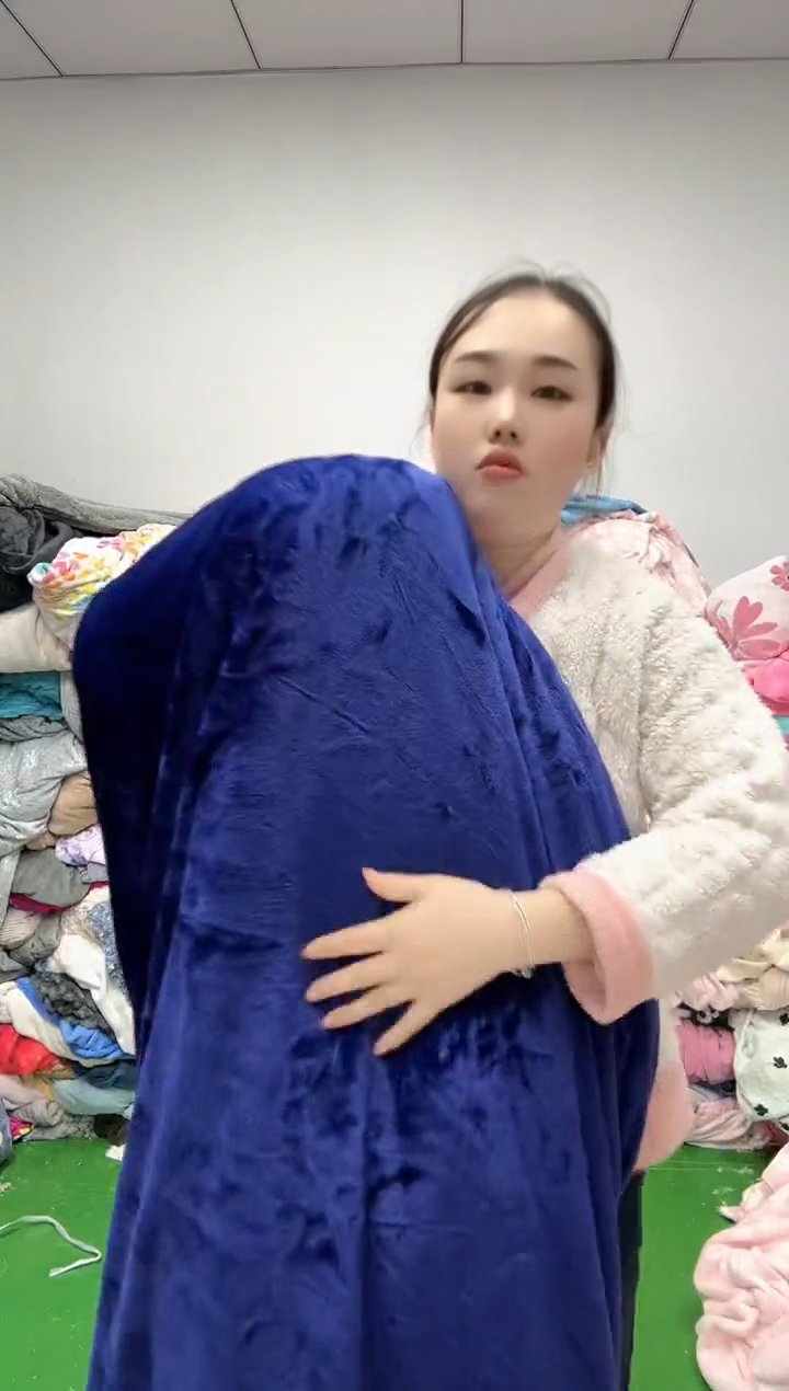 法兰绒2.5X2.3左右以主播所说为准