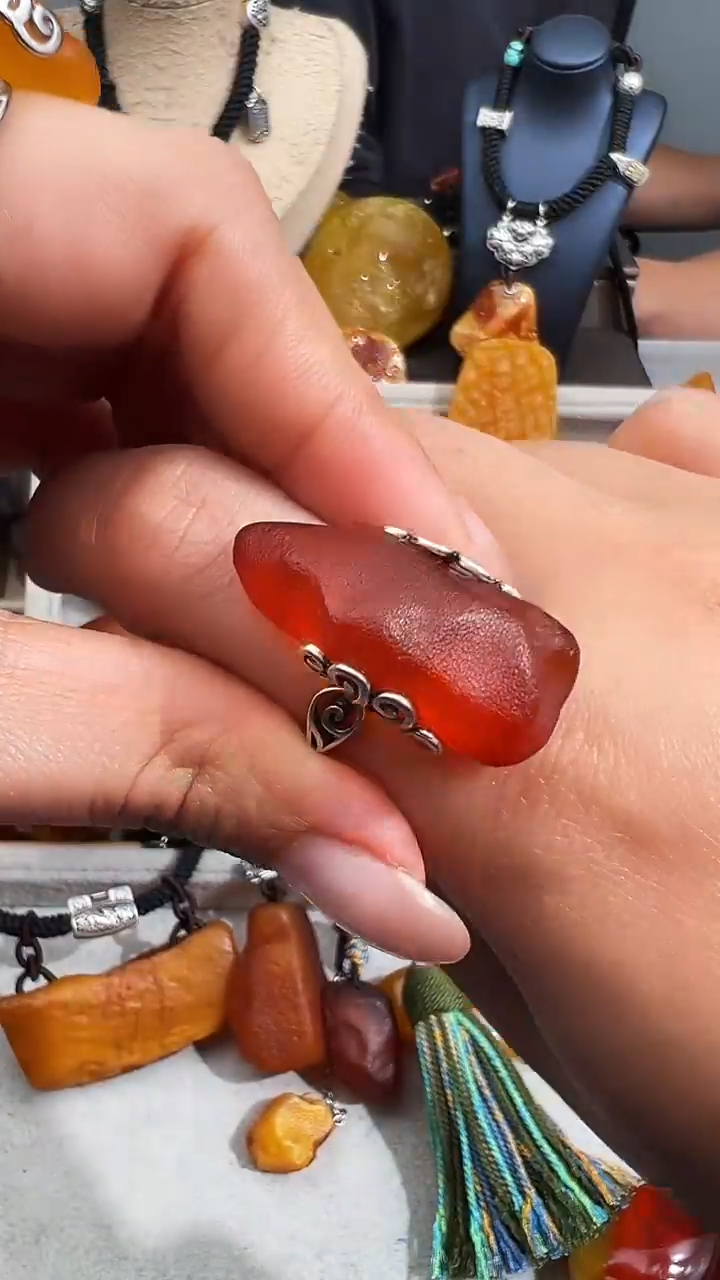 【闪购商品】蜜蜡裸石未镶嵌似玉