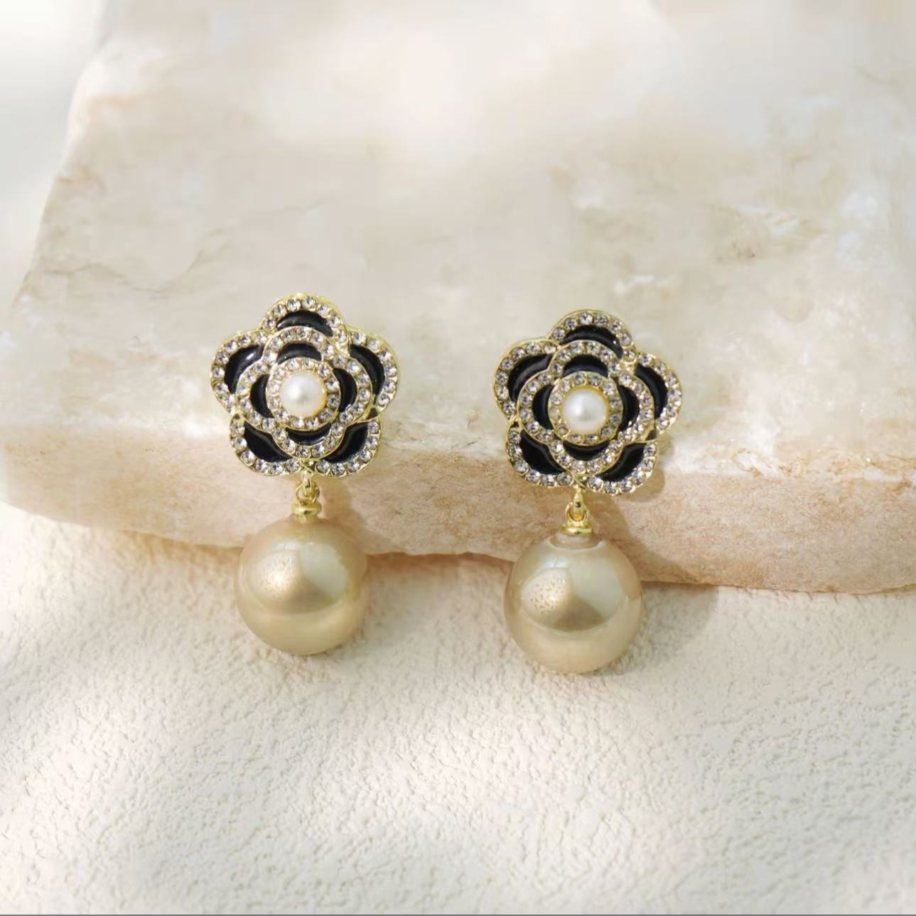 时尚轻奢小清新高级感玫瑰型耳钉耳饰ZD0167