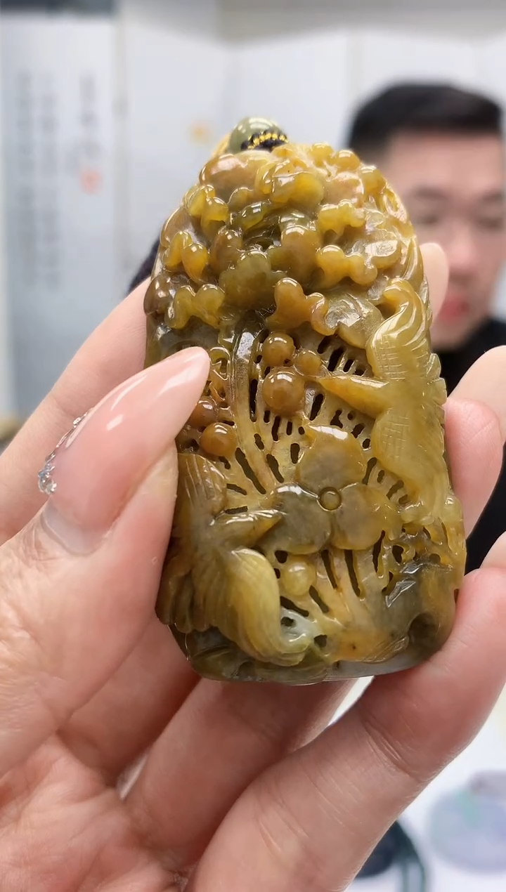 【闪购商品】定制翡翠未镶嵌5152MM-毛货挂件45