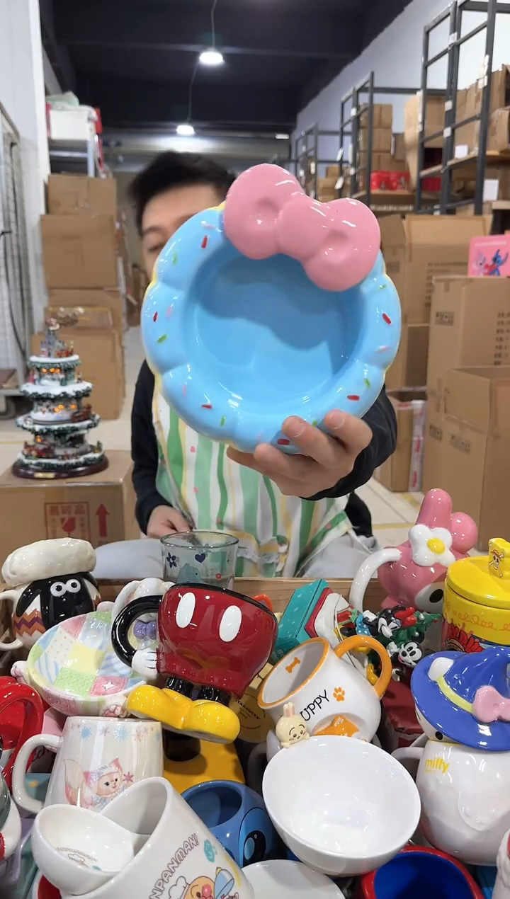 瓷片蛋糕蝴蝶结甜甜圈狗粮碗