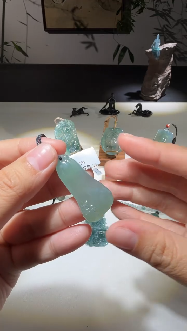 吊坠(不含链)未镶嵌翡翠福瓜