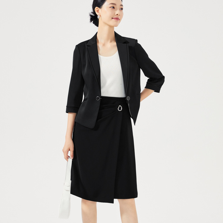 NAERSI/娜尔思新款外套西装领七分袖西装减龄上衣女外套NA02401W0