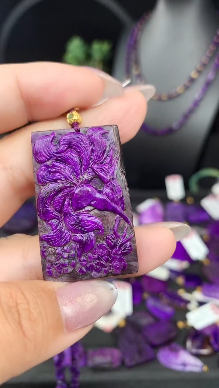 【闪购商品】苏纪石（舒俱来）吊坠18K金镶嵌.