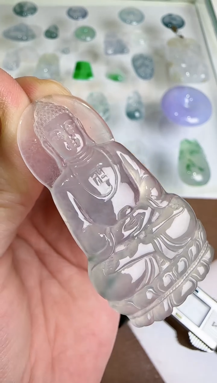 【闪购商品】翡翠吊坠(不含链)未镶嵌··