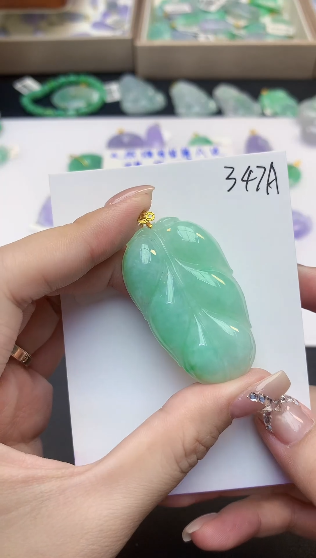 颈饰18K金镶嵌翡翠天然缅甸a货翡翠