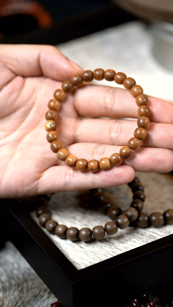 【闪购商品】檀香木手串/手链老山檀金标8mm横纹