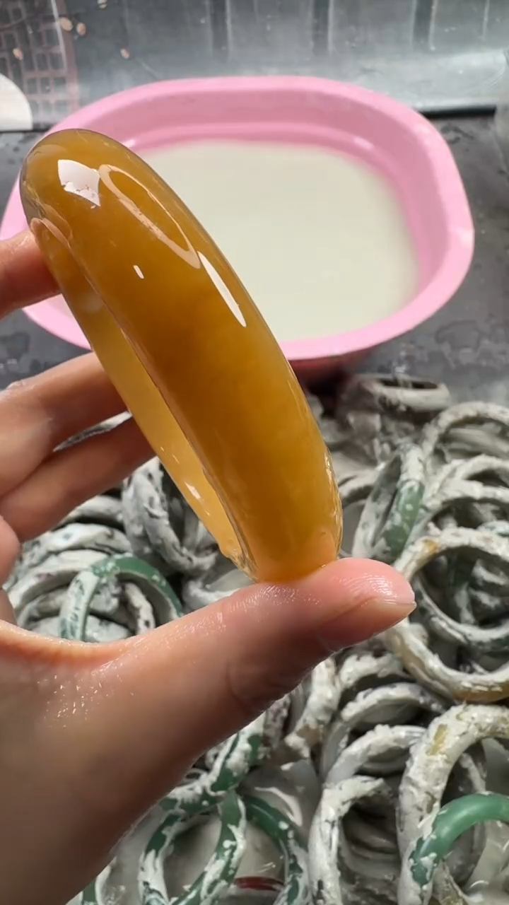【闪购商品】石英质玉手镯未镶嵌32 6263