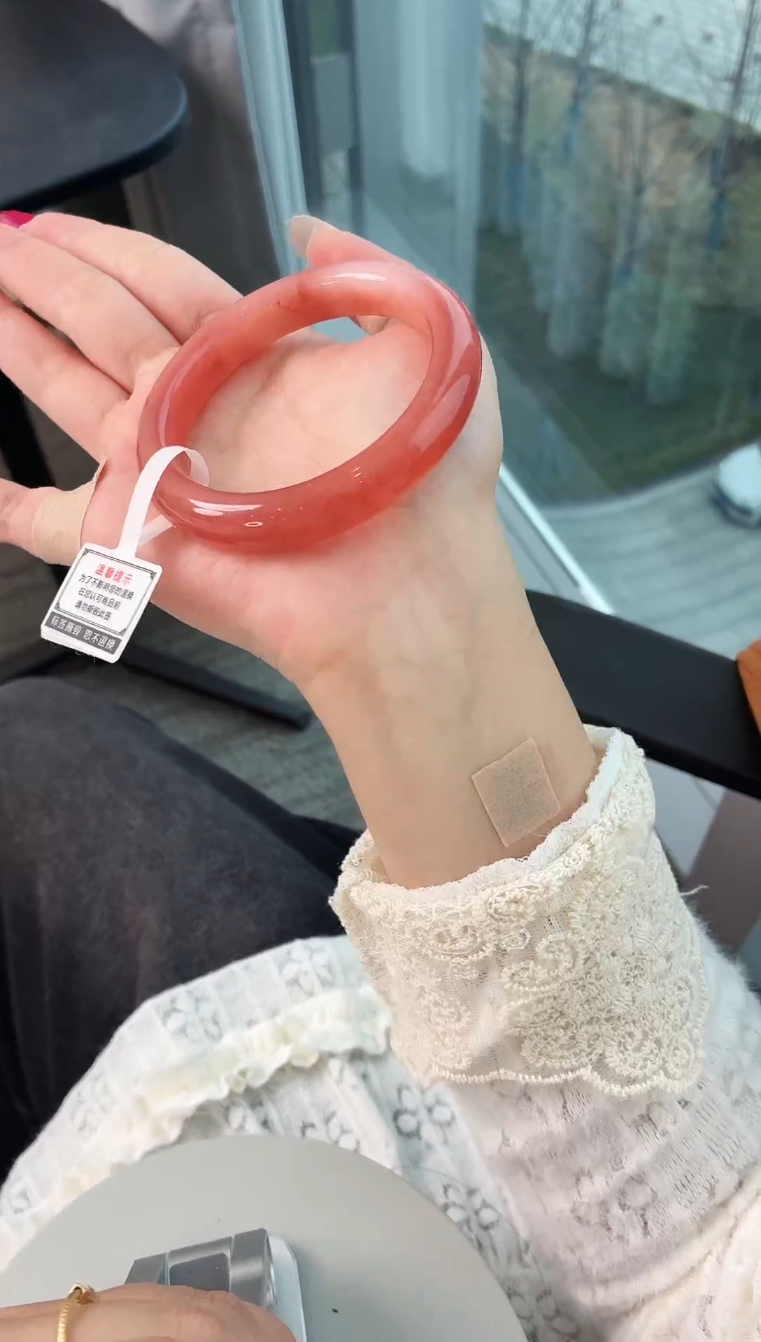 未镶嵌手镯石英质玉38.55