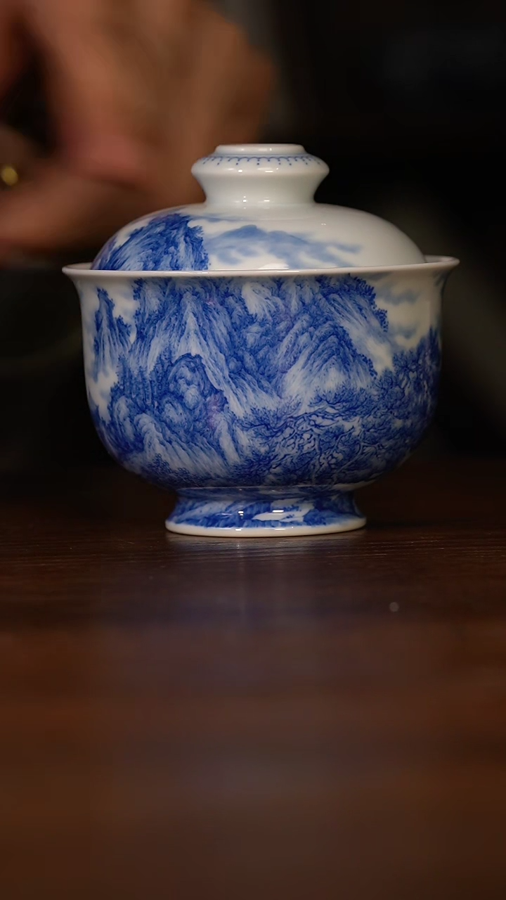 【闪购商品】杯九本珍藏重江叠嶂儒士盖碗