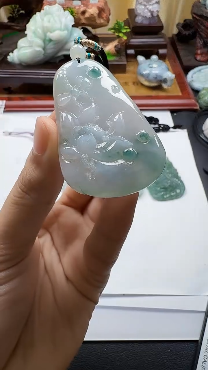 吊坠(不含链)未镶嵌翡翠1