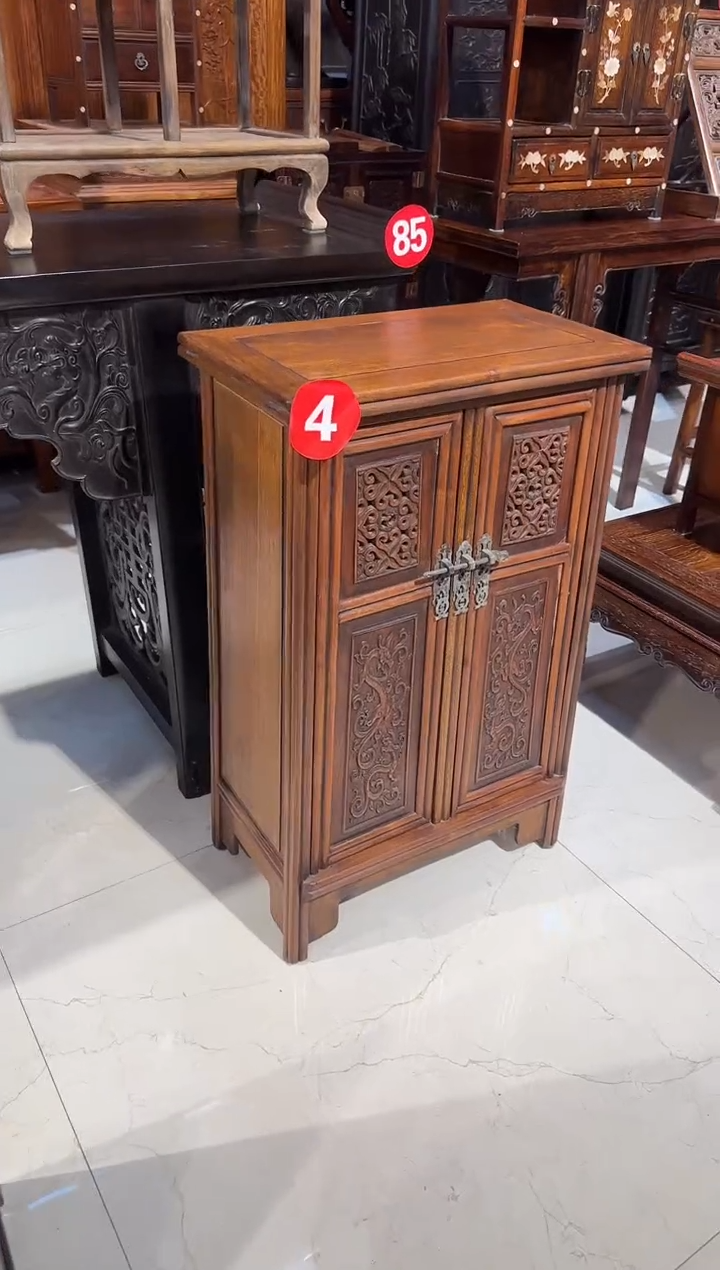 【闪购商品】木木艺缅花透雕柜子1380.888