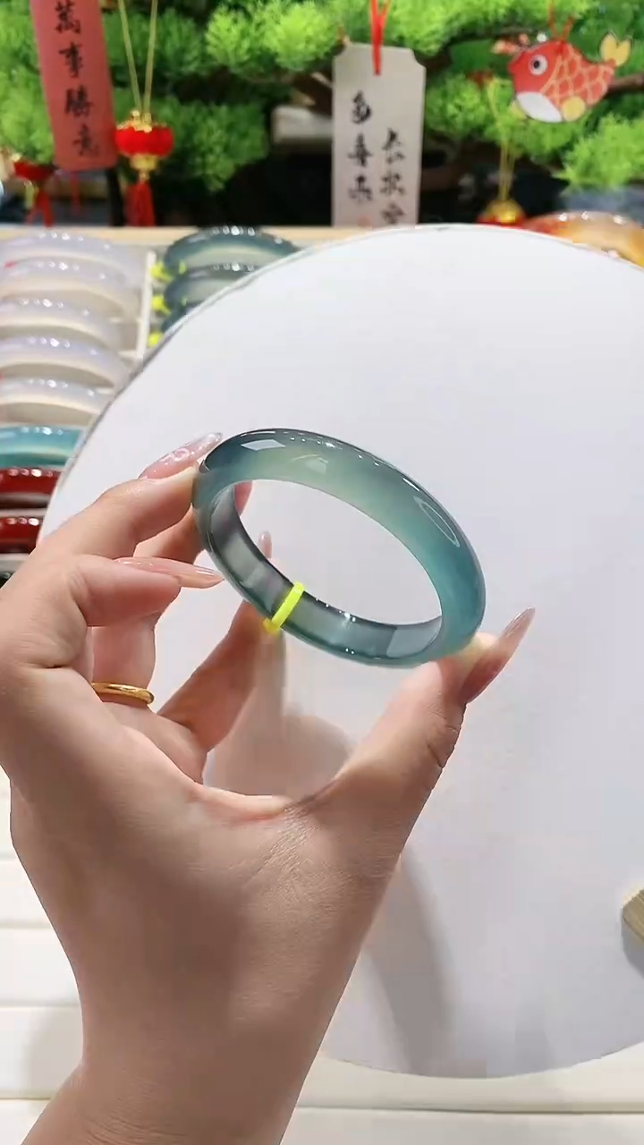 【闪购商品】玛瑙/玉髓手镯未镶嵌20-55