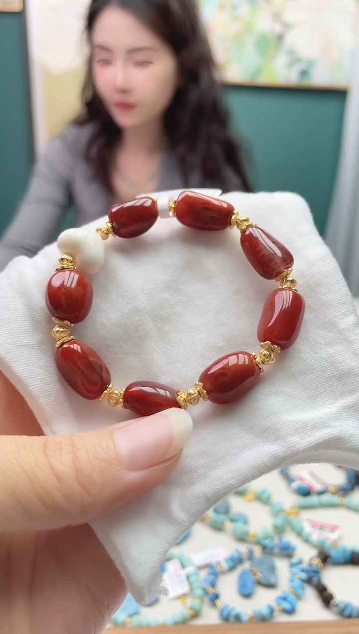 银S925镶嵌手串南红玛瑙105