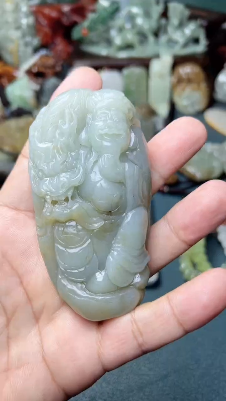 未镶嵌和田玉把件-