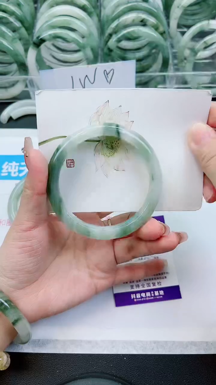 【闪购商品】石英质玉手镯未镶嵌A162号/61-62圈