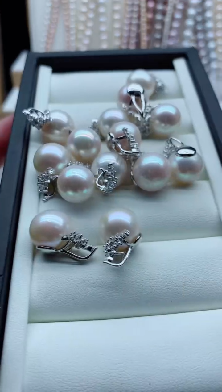 吊坠(不含链)银S925镶嵌淡水珍珠多样性发其一，非无暇