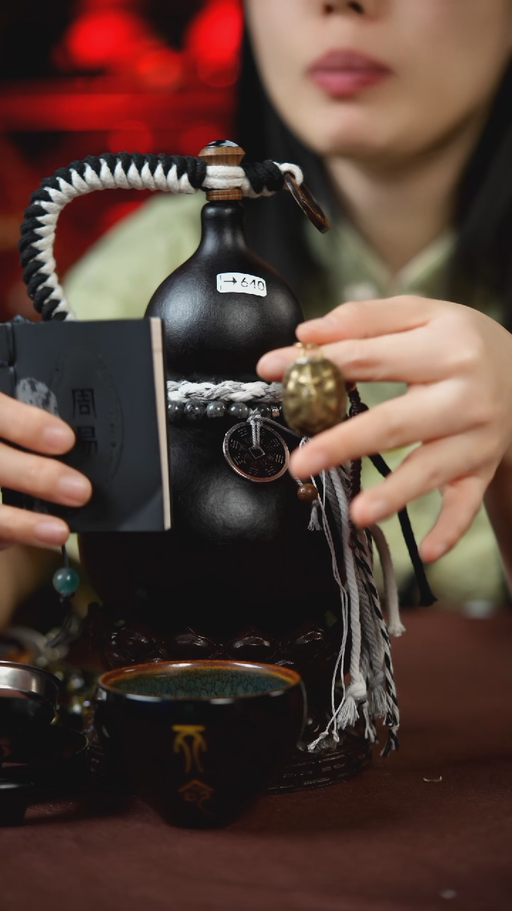 【闪购商品】640号500ml左右的非遗漆器酒葫芦