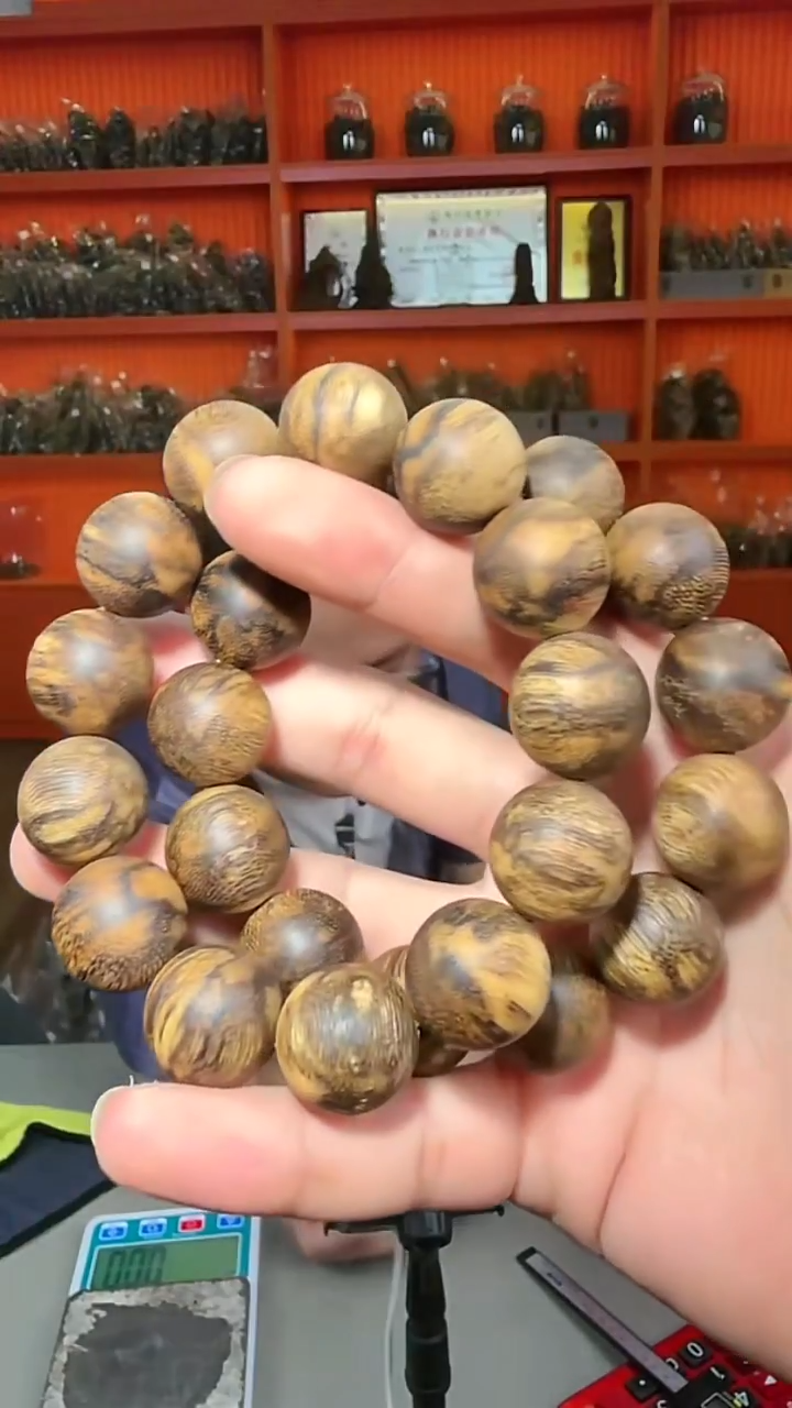 沉香手串73号花珠1.9多样性发一
