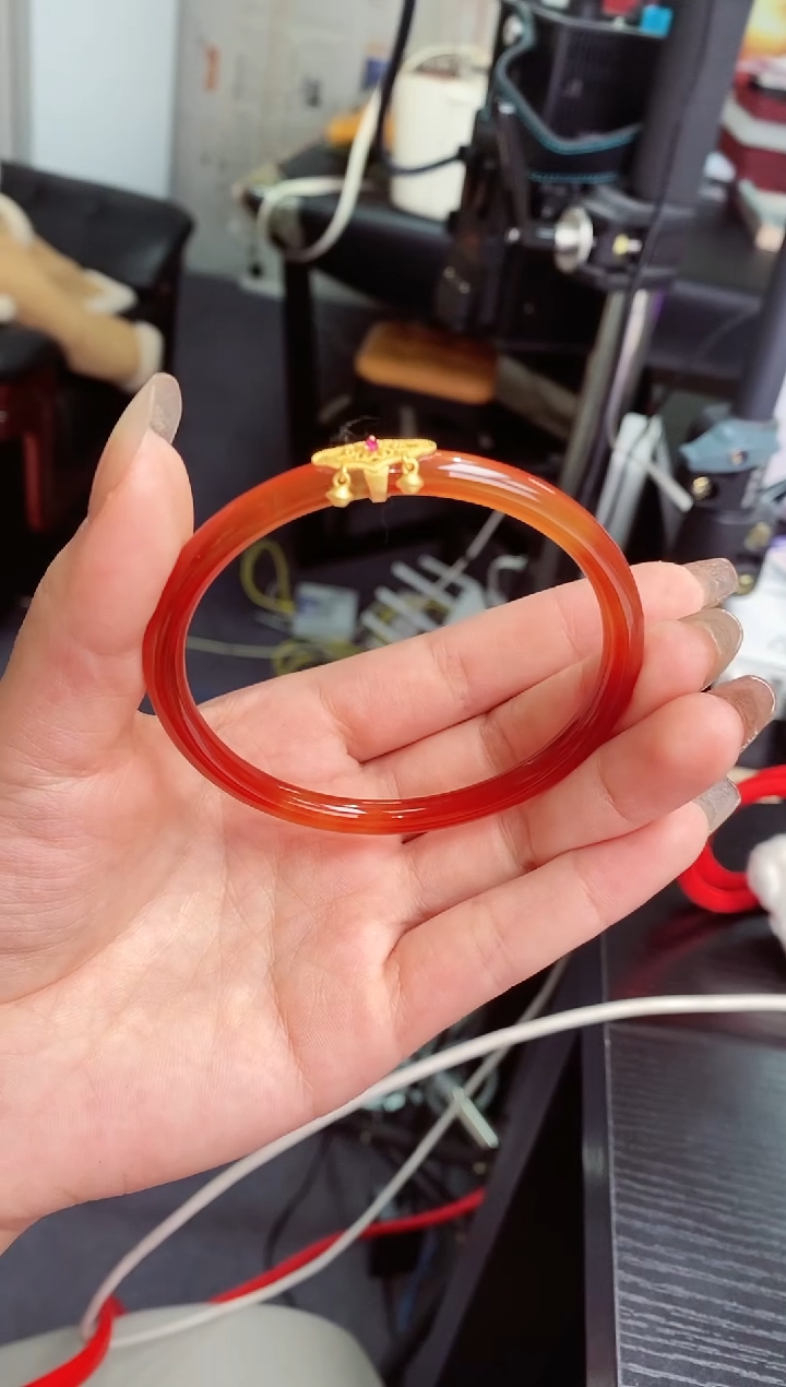 【闪购商品】玛瑙/玉髓手镯银S925镶嵌