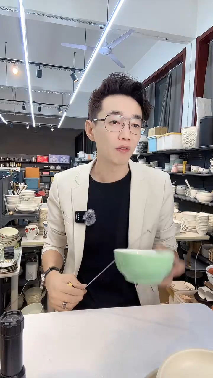 【闪购商品】8只装绿釉碗