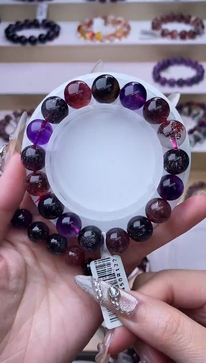 【闪购商品】水晶手链未镶嵌黑加仑超七11m+