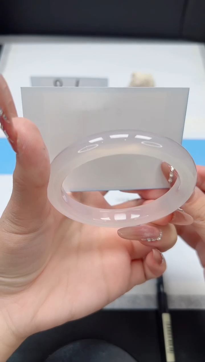 【闪购商品】石英质玉手镯未镶嵌391/荔枝58.7