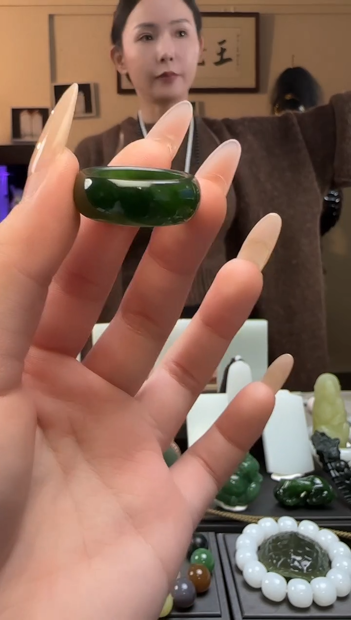 【闪购商品】和田玉碧玉戒指未镶嵌（19-21）