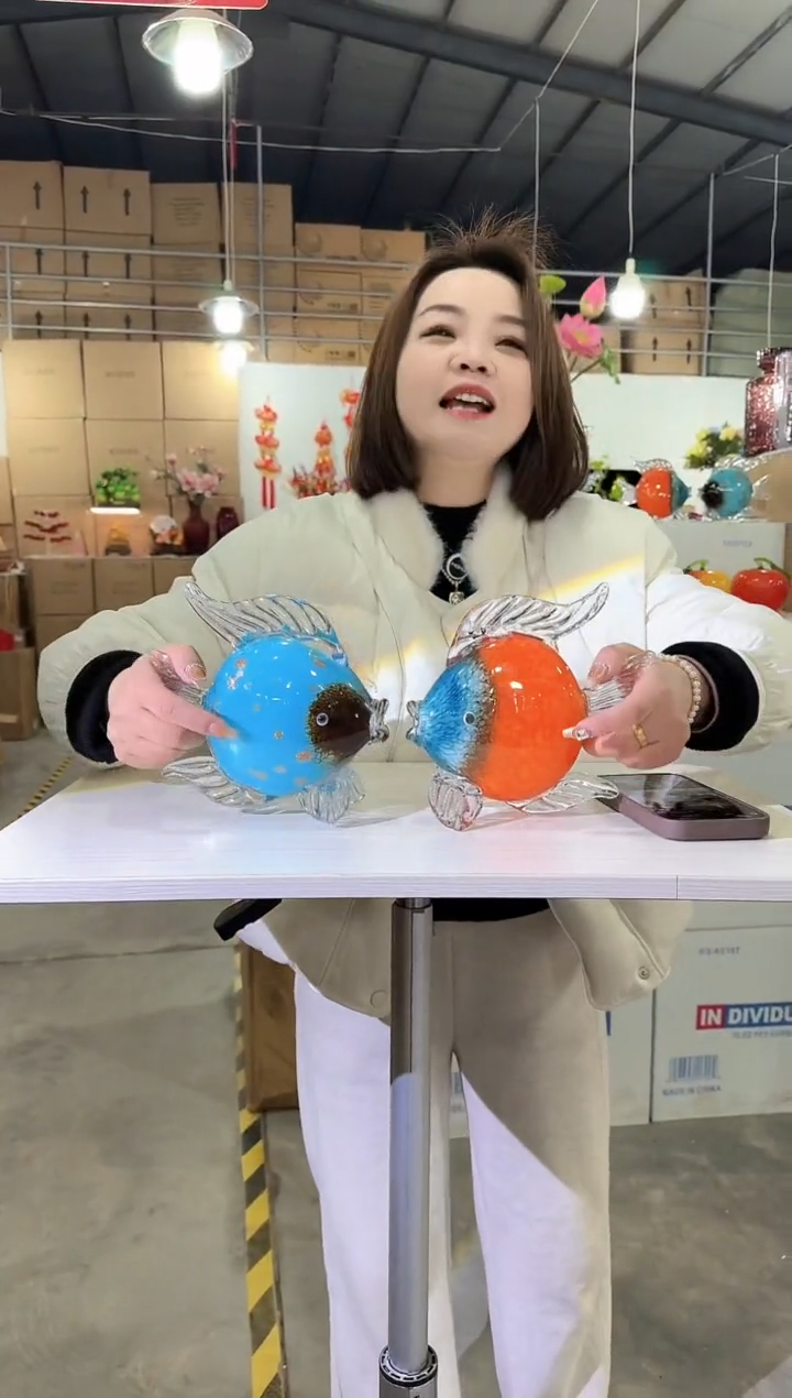 【闪购商品】玻璃于清花器C-早102