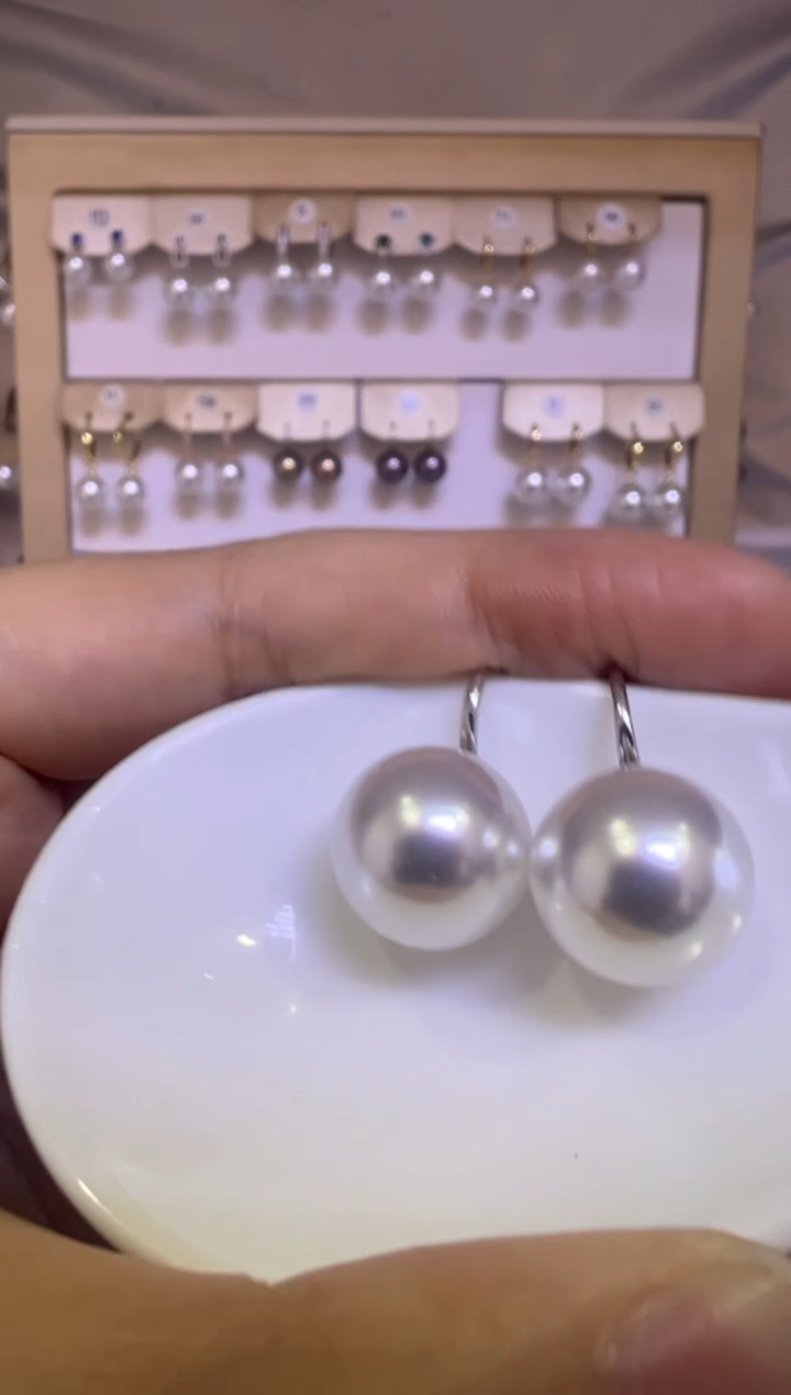 银S925镶嵌耳饰淡水珍珠83
