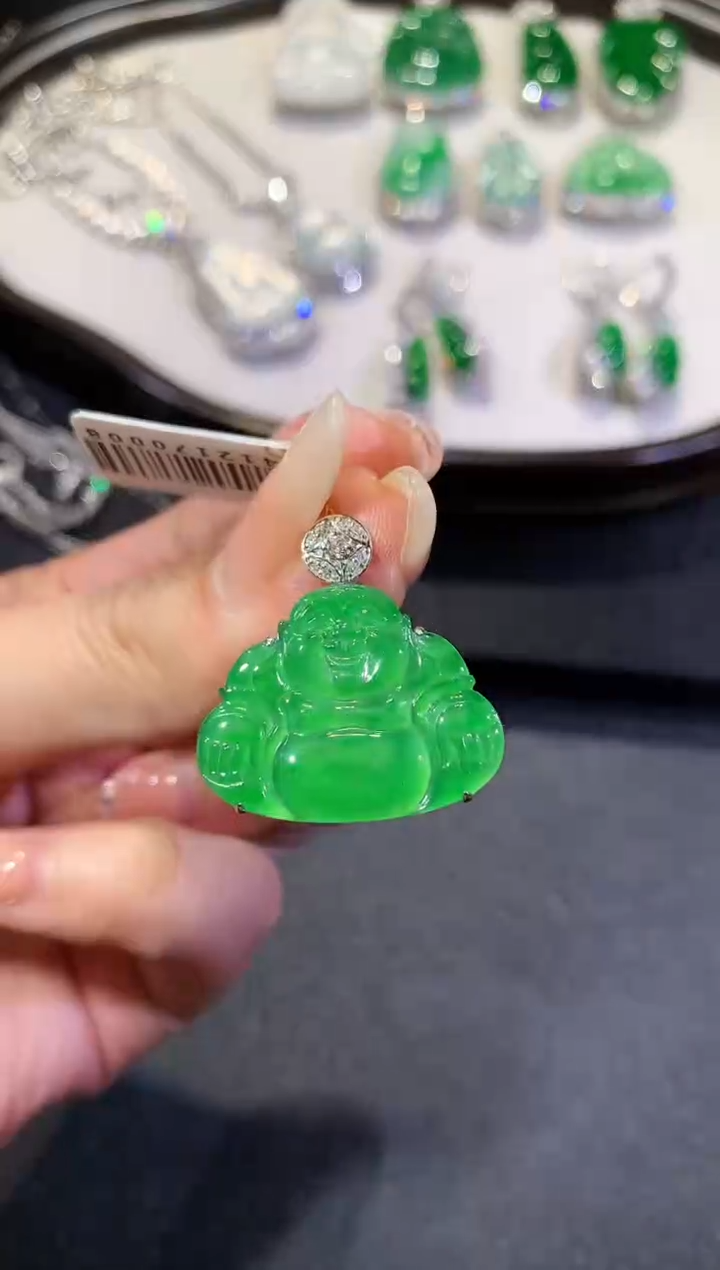 【闪购商品】翡翠吊坠(不含链)18K金镶嵌33-佛公